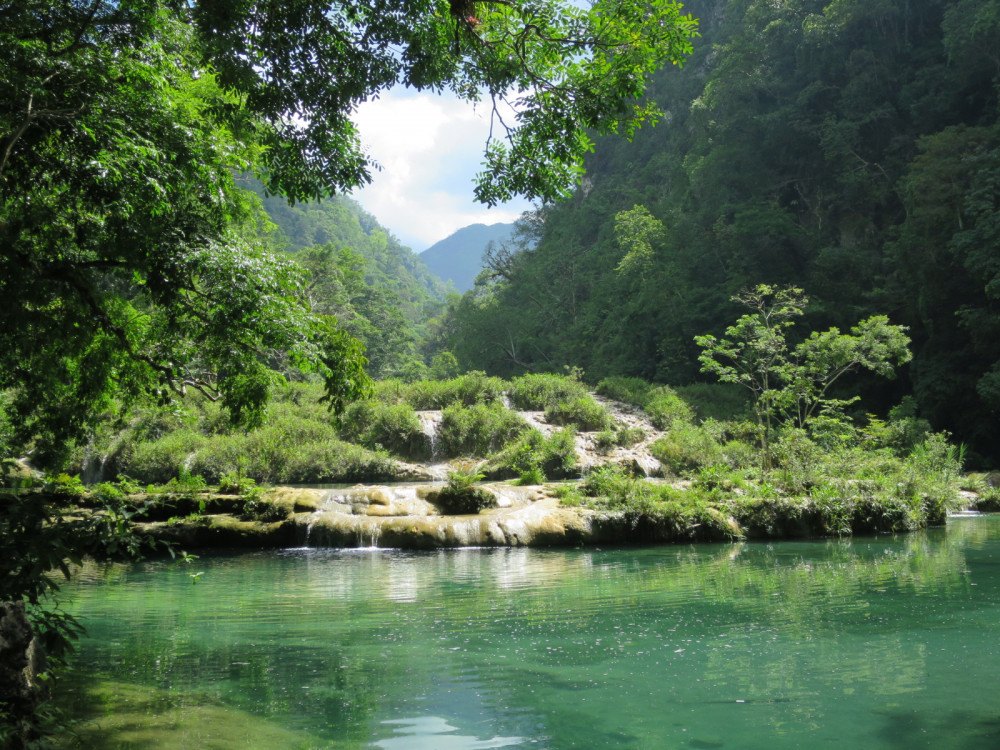 Helder water in Guatemala - Undiscovered.nl