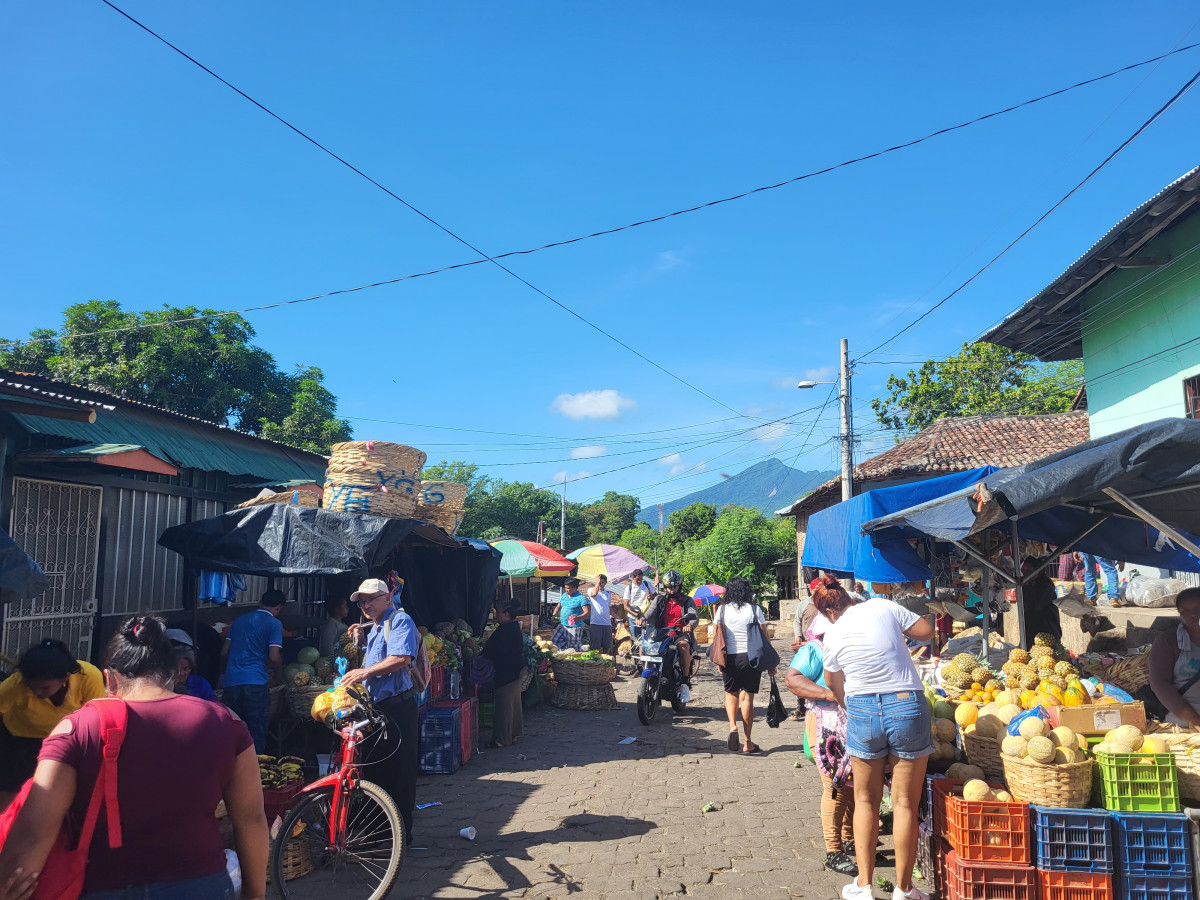 Markt in Granada, Nicaragua - Undiscovered.nl