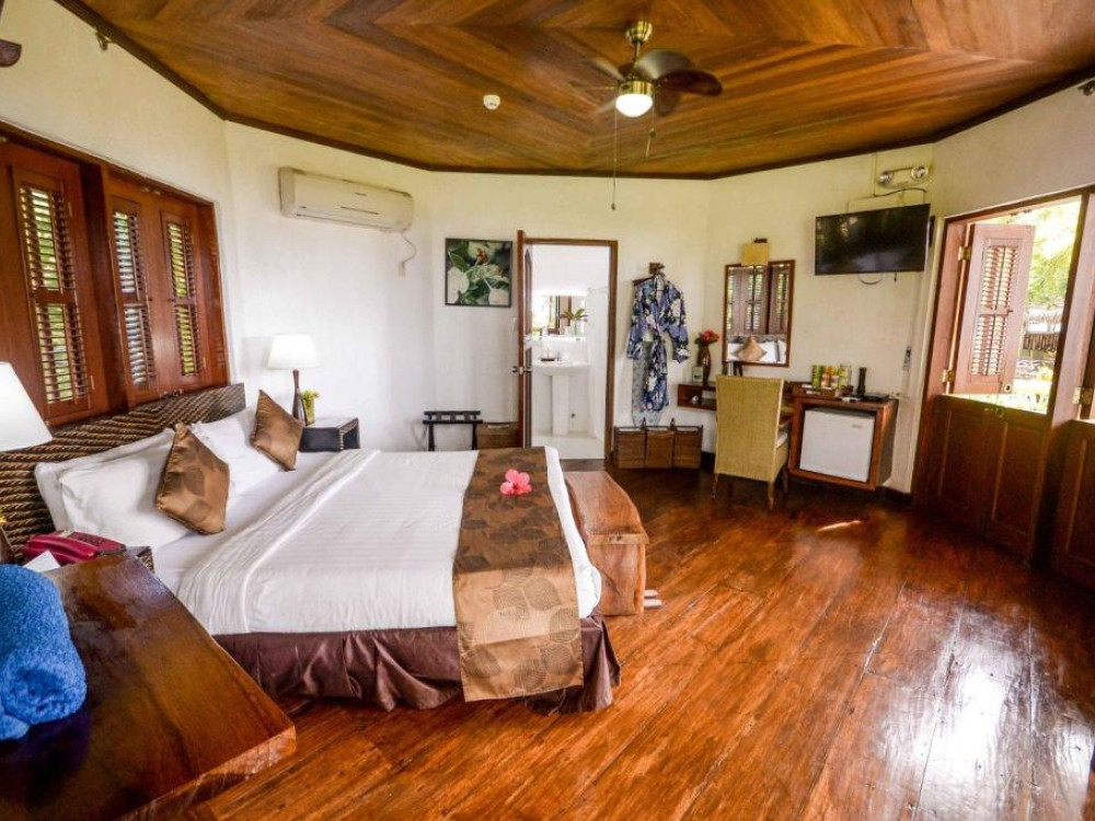 Daluyon Beach & MT Resort, Sabang, Palawan - Undiscovered.nl