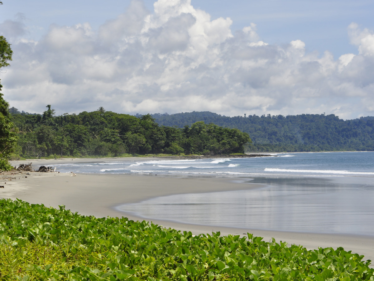 Amban Beach, Manokwari - Undiscovered.nl