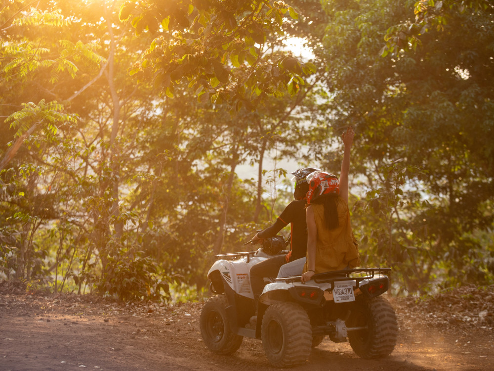 Stel op een quad - Undiscovered.nl