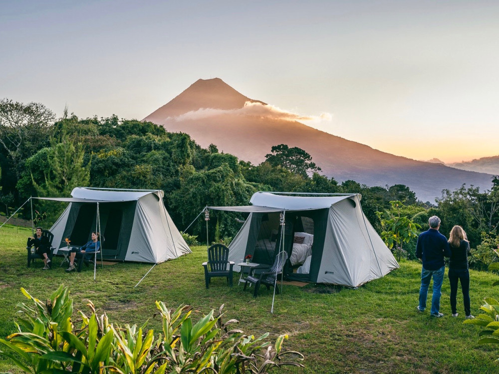 Tenten vierdaagse hike Antigua naar Lake Atitlán, Guatemala - Undiscovered.nl