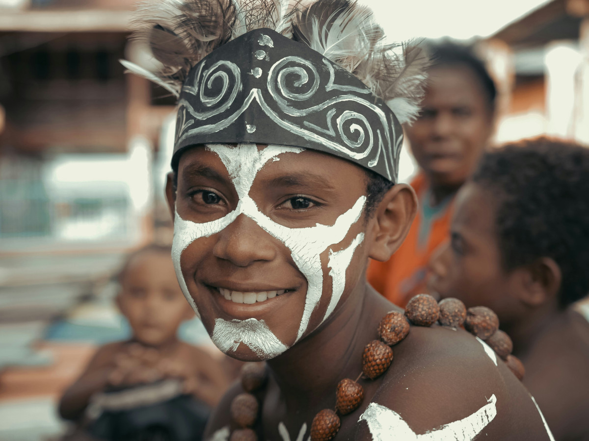 Kind in Papoea, Oost-Indonesië - Undiscovered.nl