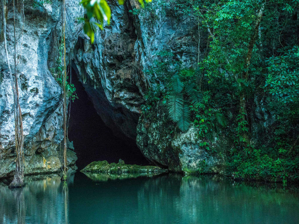 Belize Cayo District Barton Creek - Undiscovered.nl