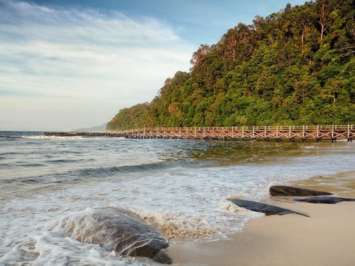 Beach Bunga Raya, Borneo - Undiscovered.nl