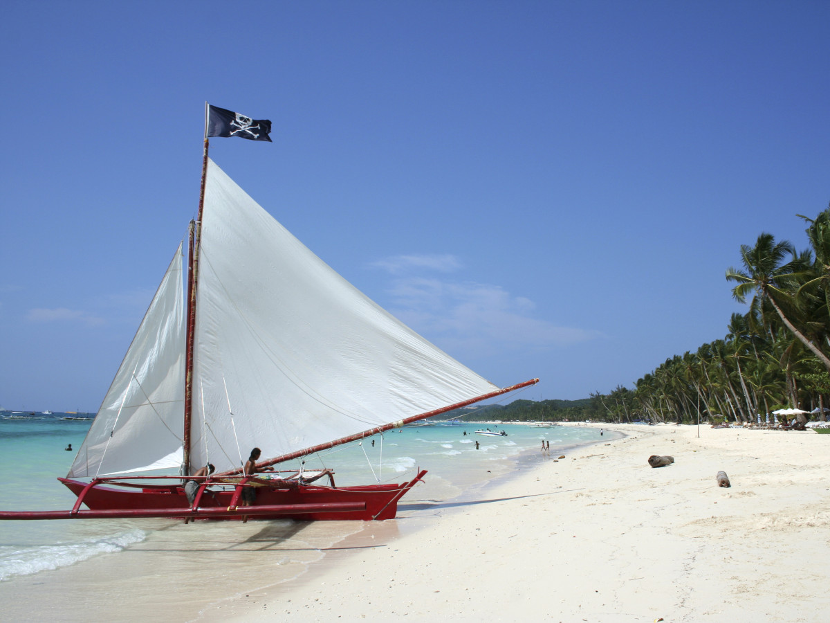 Boot in Boracay, Filipijnen - Undiscovered.nl