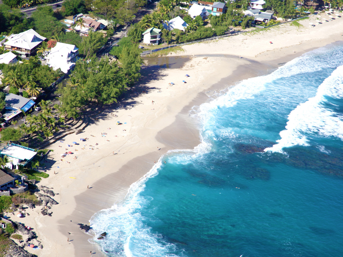 Strand in Réunion - Undiscovered.nl