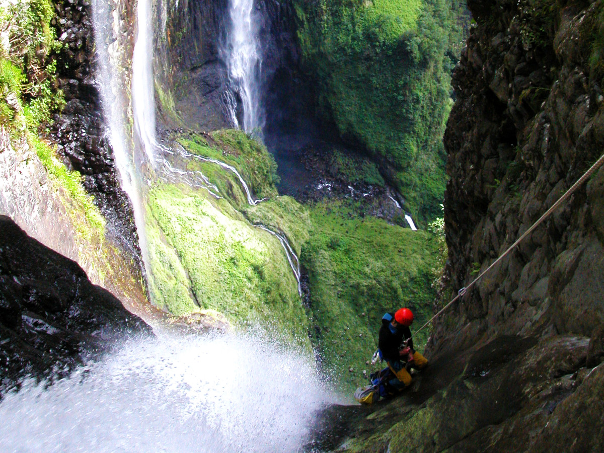 Canyoning in Réunion - Undiscovered.nl