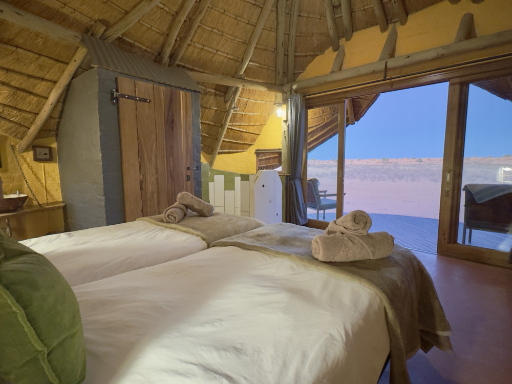 Red Dunes Lodge Trans Kalahari Hike Namibië - Undiscovered.nl