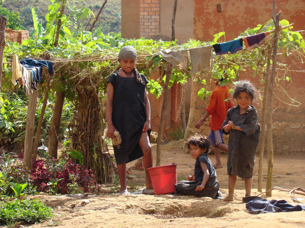 Bevolking in Anjozorobe, Madagascar - Undiscovered.nl