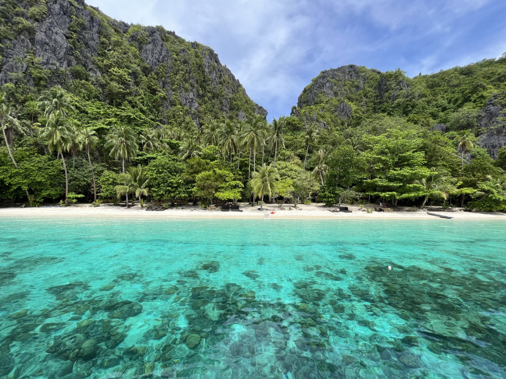 entalula beach bacuit archipel - Undiscovered.nl