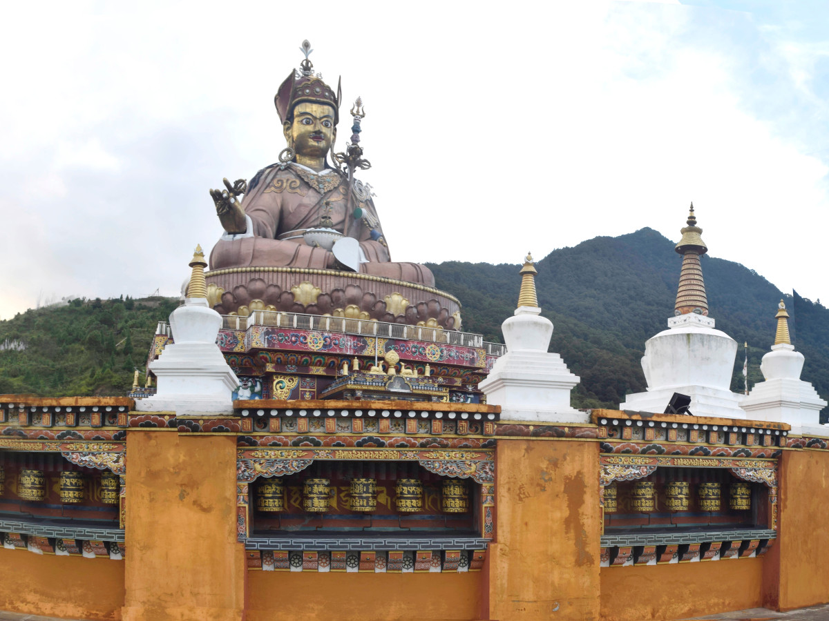 Guru Rinpoche Takila, Lhuentse, Bhutan - Undiscovered.nl