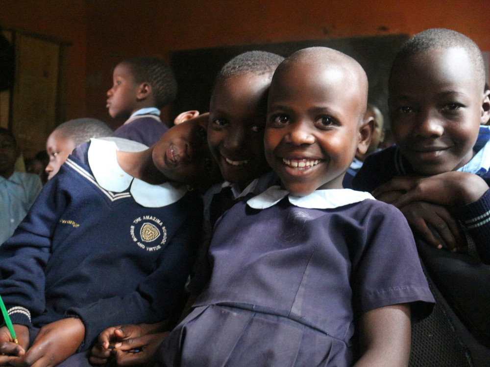Schoolkinderen in Oeganda - Undiscovered.nl