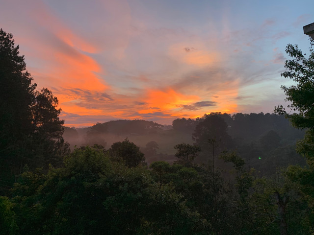 Zonsondergang in Guatemala - Undiscovered.nl