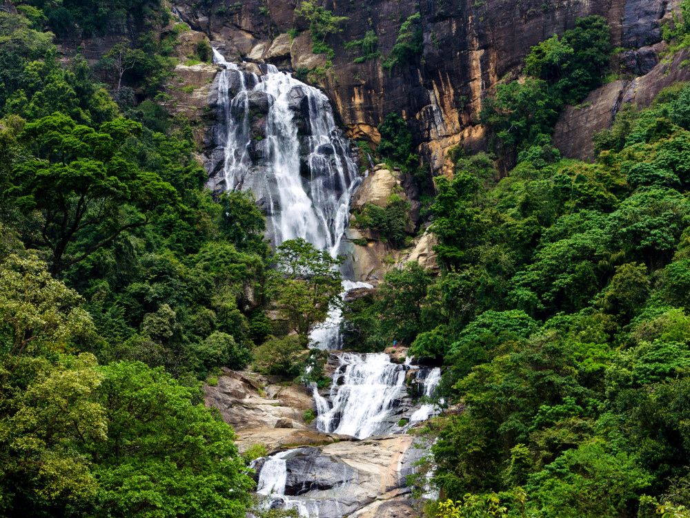 Ravana waterval in Ella, Sri Lanka - Undiscovered.nl