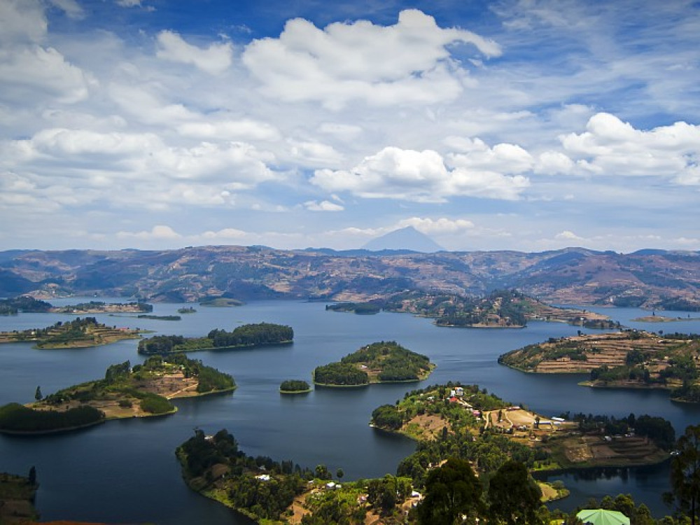 Oeganda Lake Bunyonyi - Undiscovered.nl