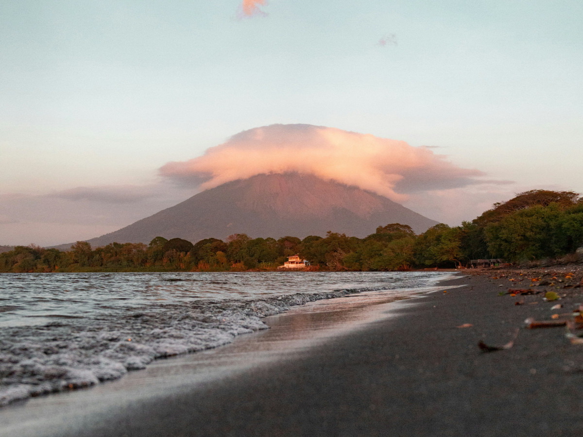 Uitzicht vanaf Isla Ometepe, Nicaragua - Undiscovered.nl