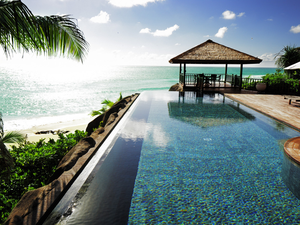 Zwembad villa Fregate Island Private, Seychellen - Undiscovered.nl