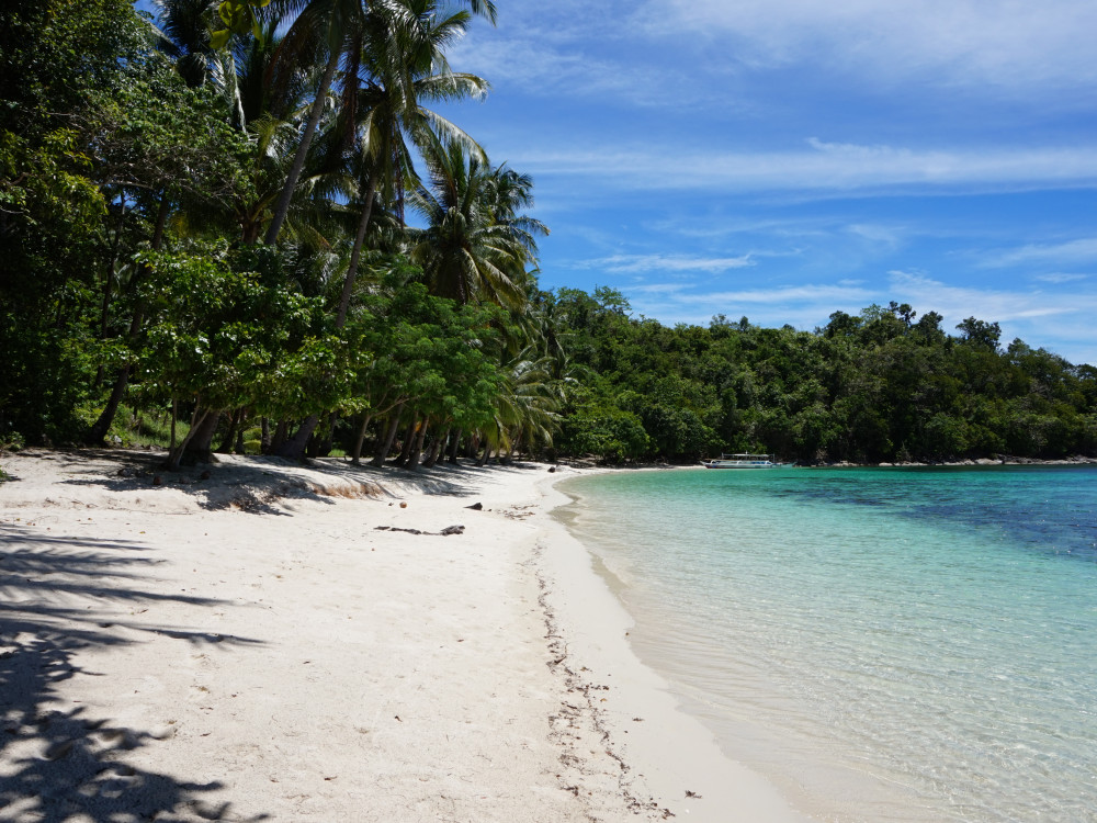maxima paradise beach palawan - Undiscovered.nl