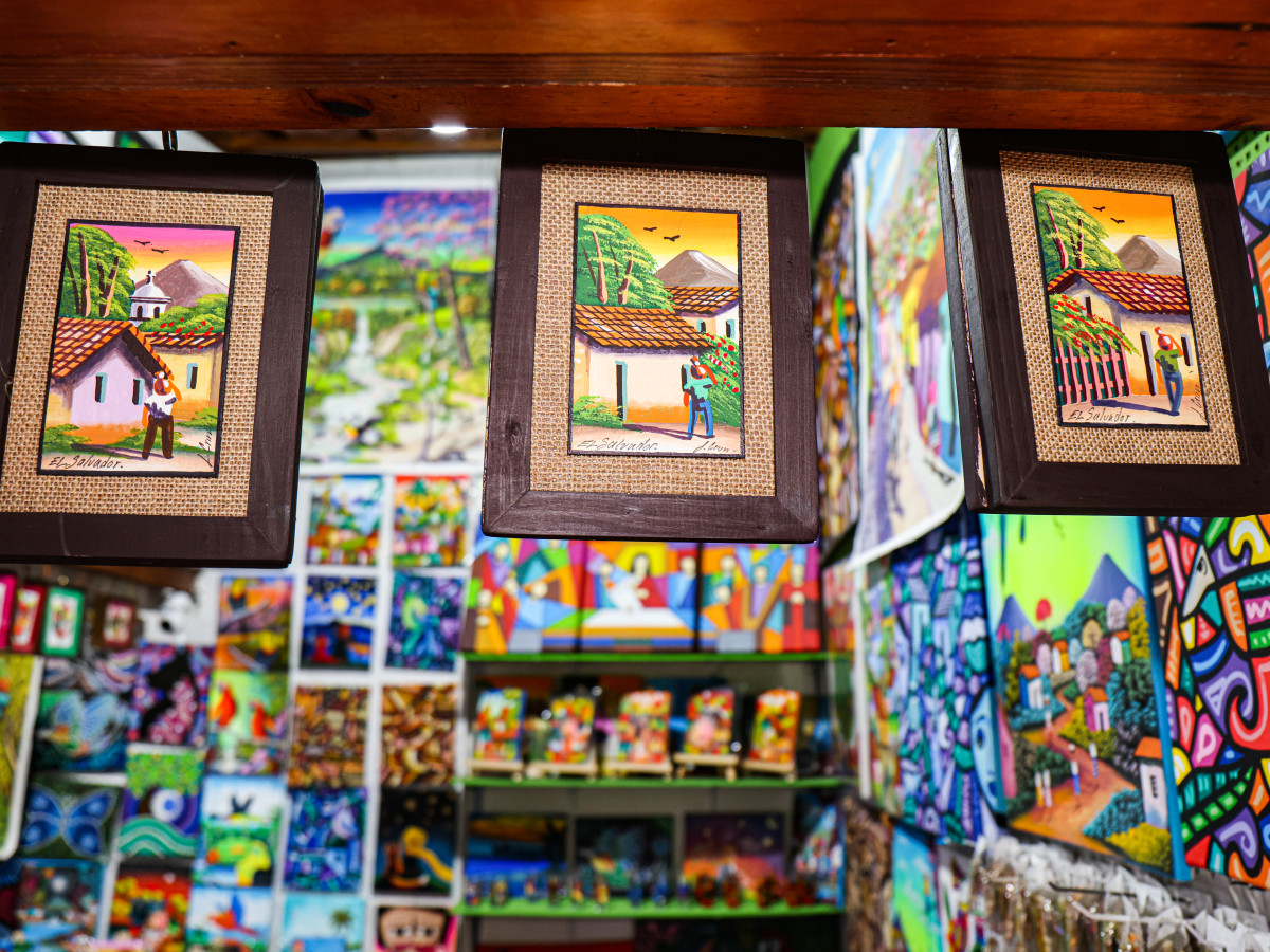 Mercado De Artesanias, El Salvador - Undiscovered.nl