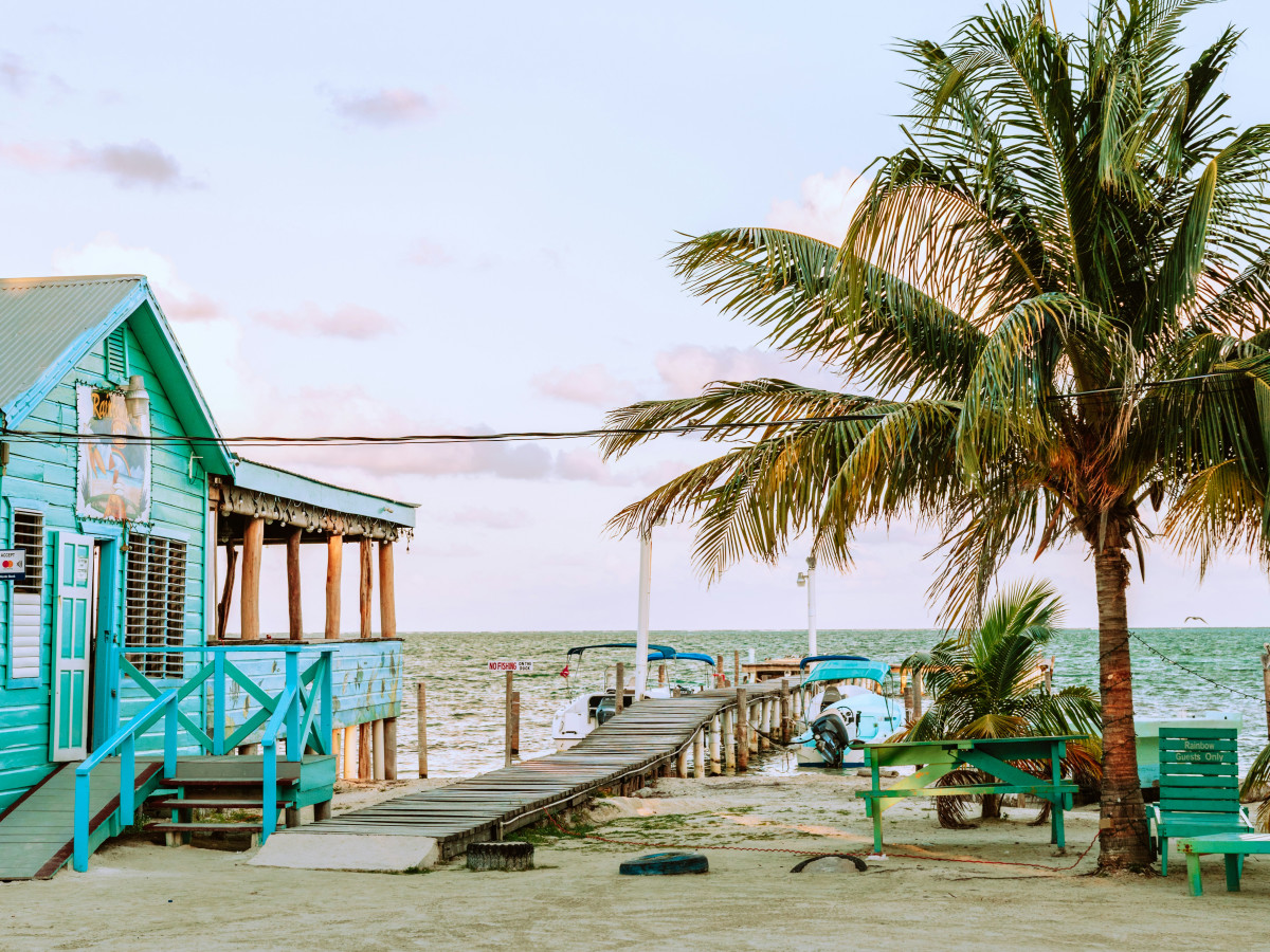 Kustlijn Caye Caulker - Undiscovered.nl