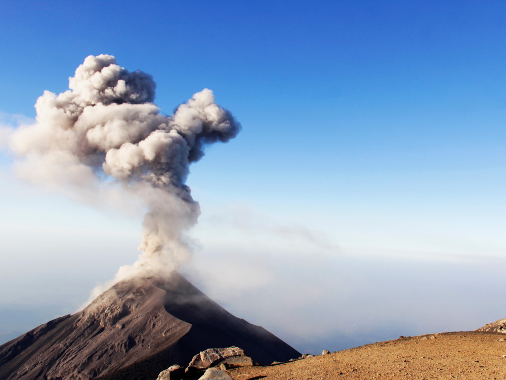 Actieve vulkaan in Guatemala - Undiscovered.nl