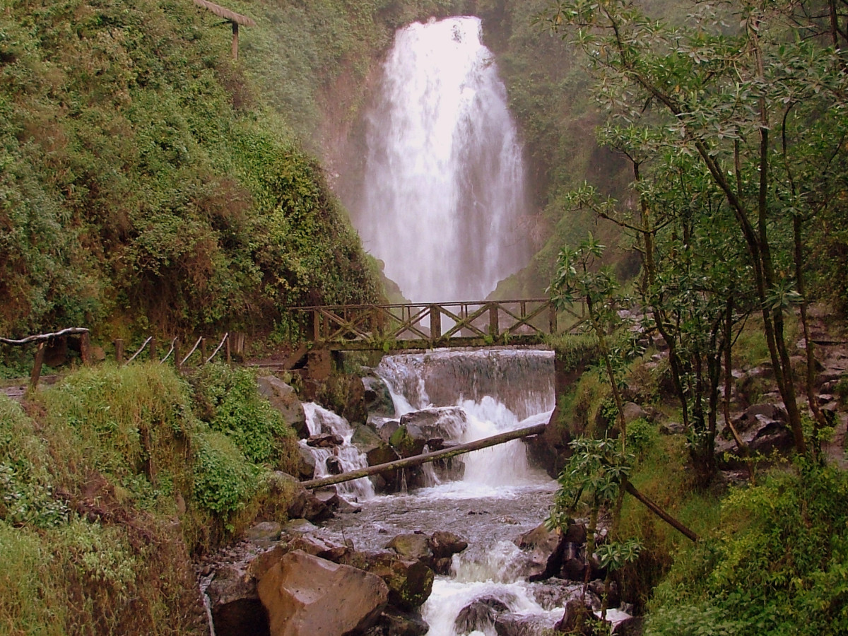 Otavalo waterval, Ecuador - Undiscovered.nl