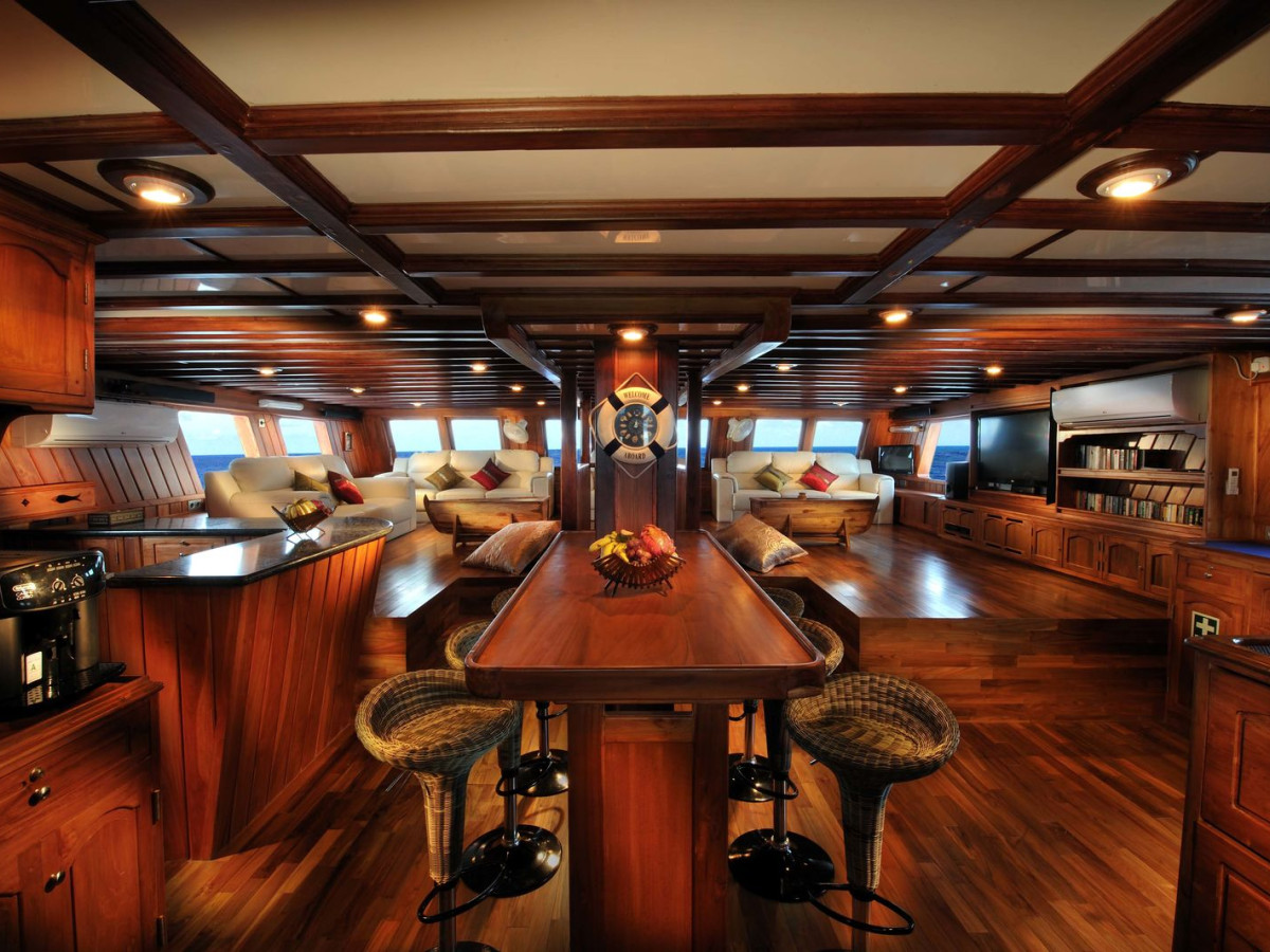 Philippine Siren Liveaboard - Undiscovered.nl