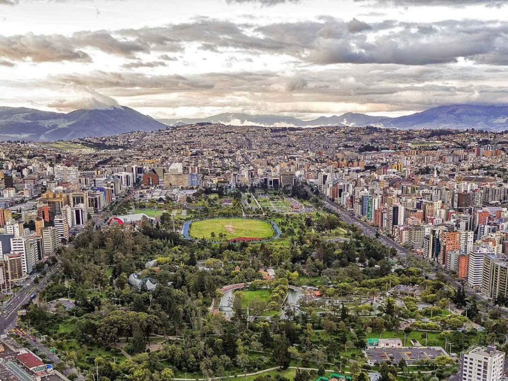 Panoramisch uitzicht Quito, Ecuador - Undiscovered.nl