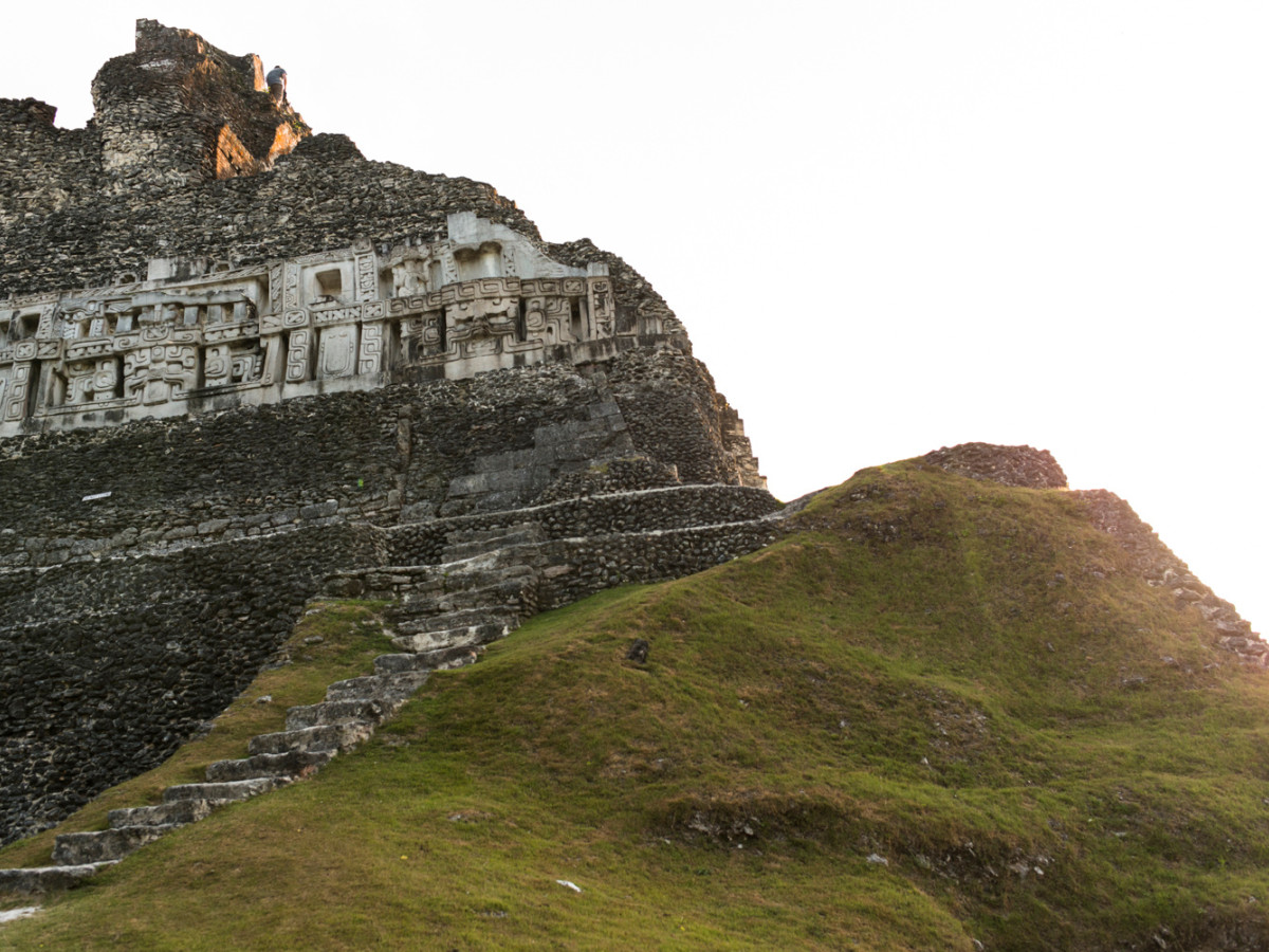 Xunantunich, Belize - Undiscovered.nl