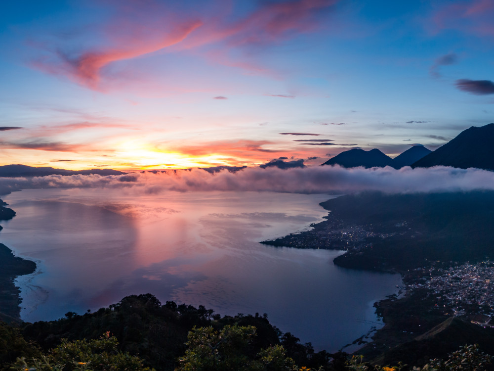 Zonsondergang in Guatemala - Undiscovered.nl