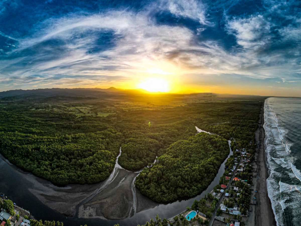 Barra de Santiago, El Salvador - Undiscovered.nl