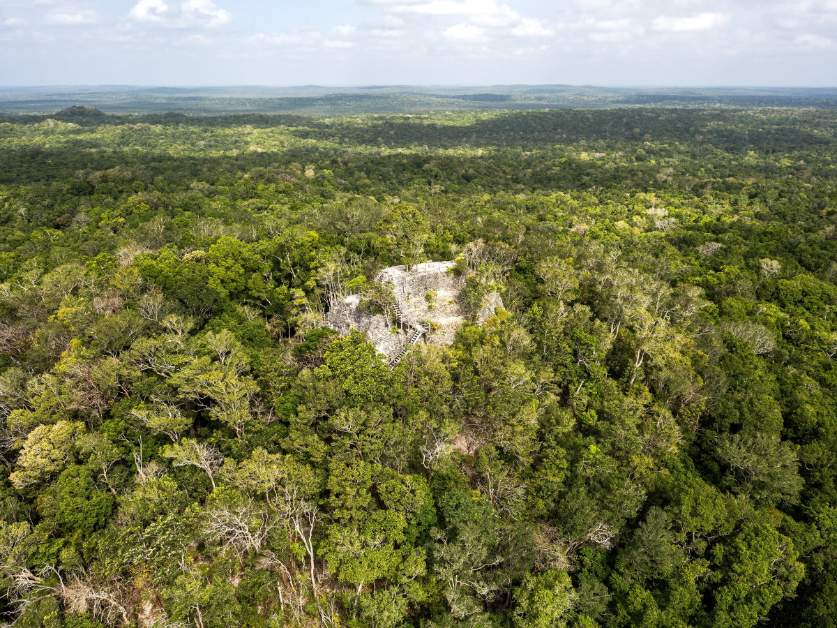 Uitzicht El Mirador, Guatemala - Undiscovered.nl