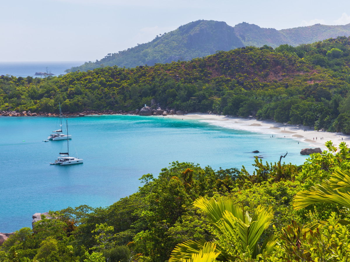 Anse Lazio Praslin Seychellen - Undiscovered.nl