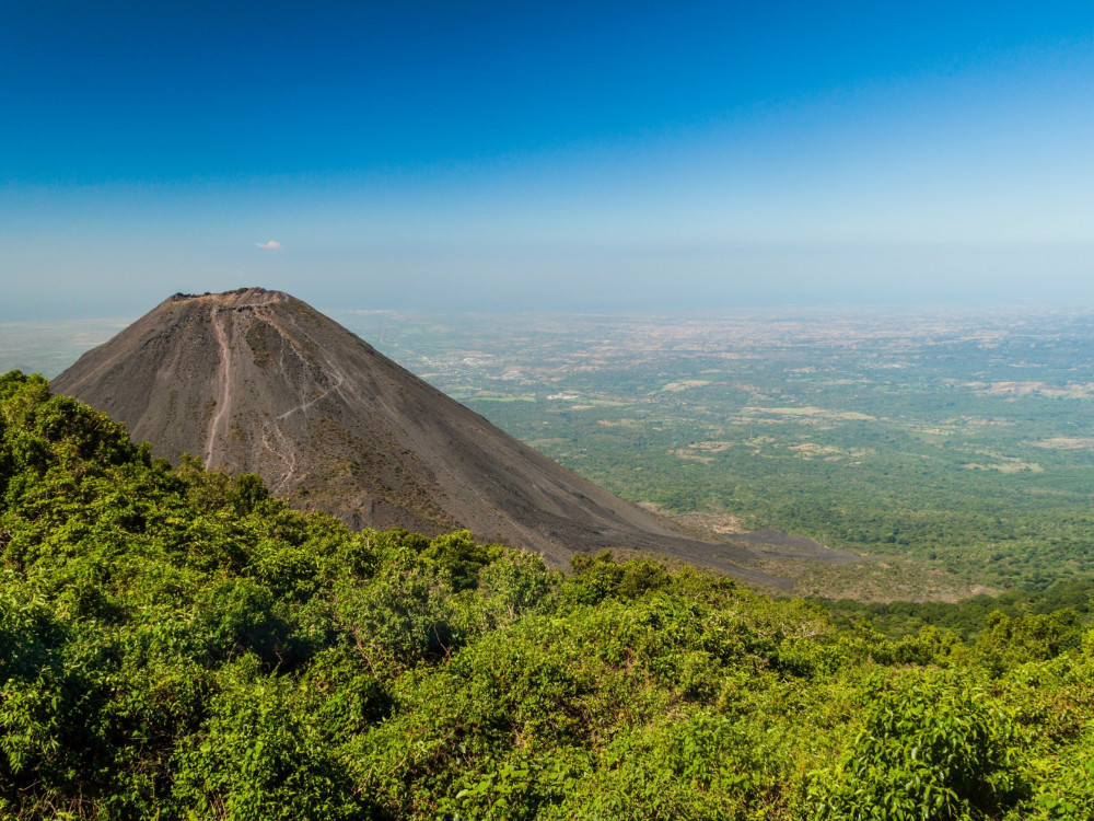 Vulkaanuitzicht in El Salvador - Undiscovered.nl