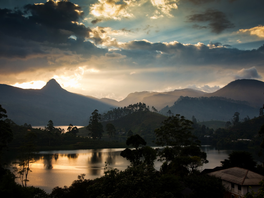 Adam's Peak Berg in Sri Lanka - Undiscovered.nl