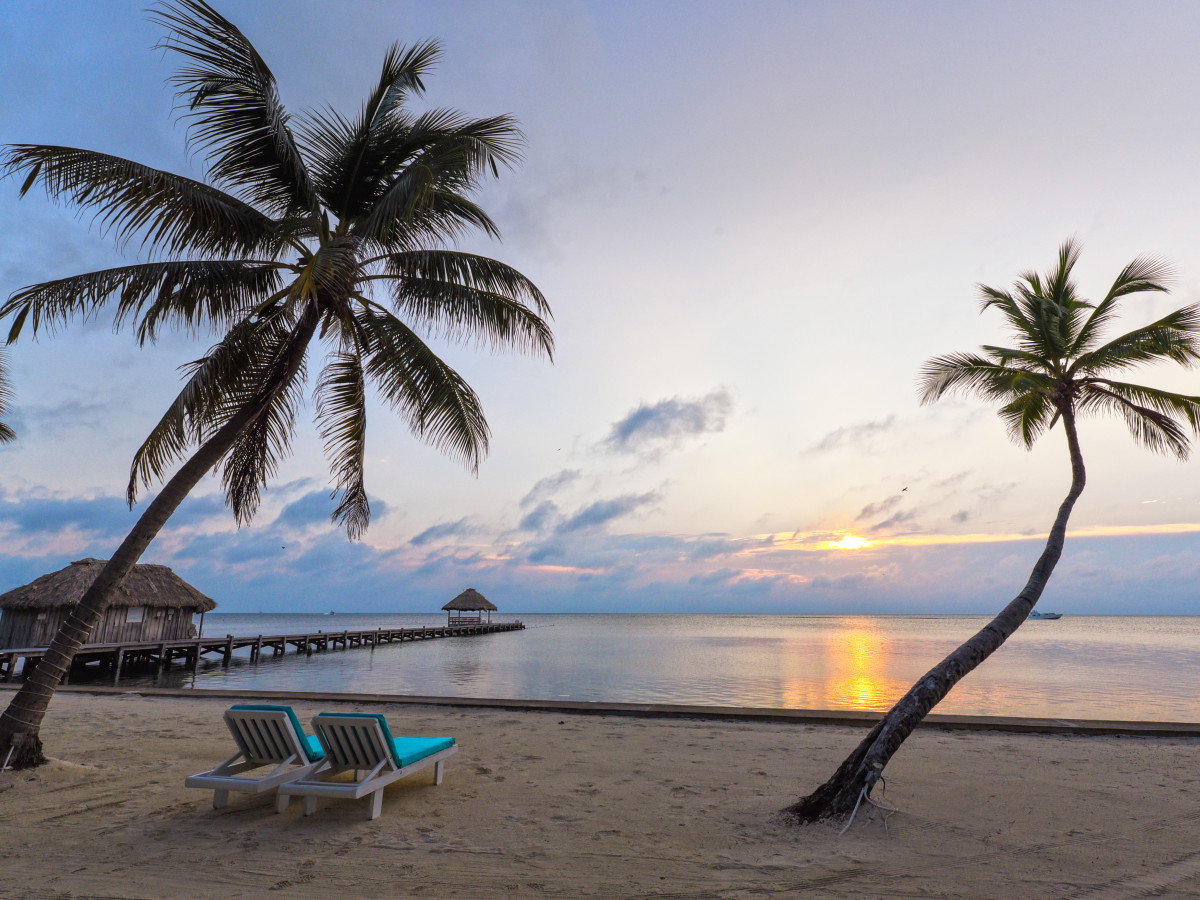 Zonsopkomst Ambergris Caye Belize - Undiscovered.nl