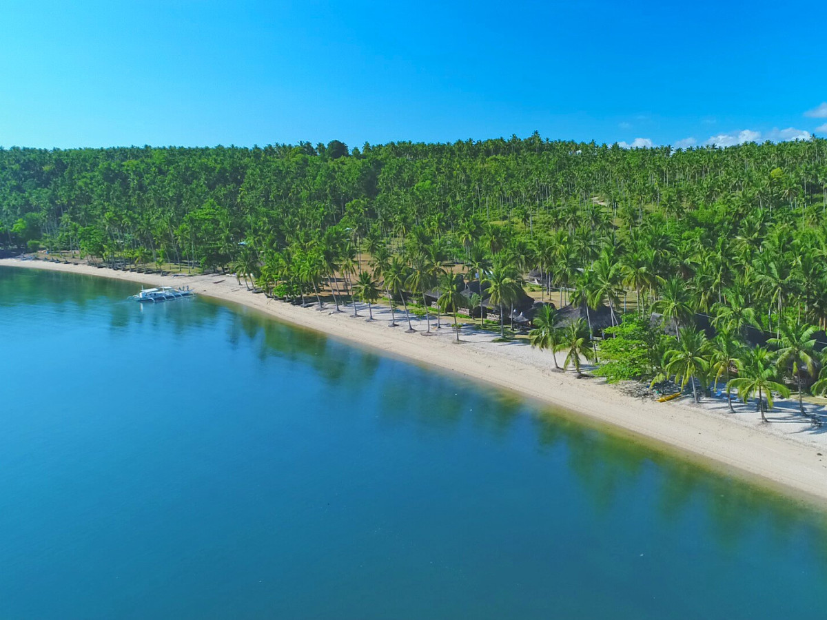 Strand bij Luzon Zuid, Filipijnen - Undiscovered.nl
