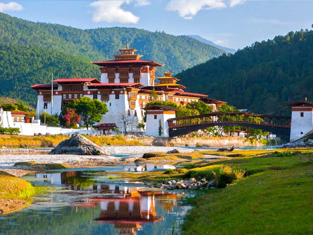 Punakha Valley, Bhutan - Undiscovered.nl